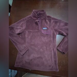 Woman’s Patagonia fleece 1/4 zip outerwear cozy small burgundy cozy sweatshirt